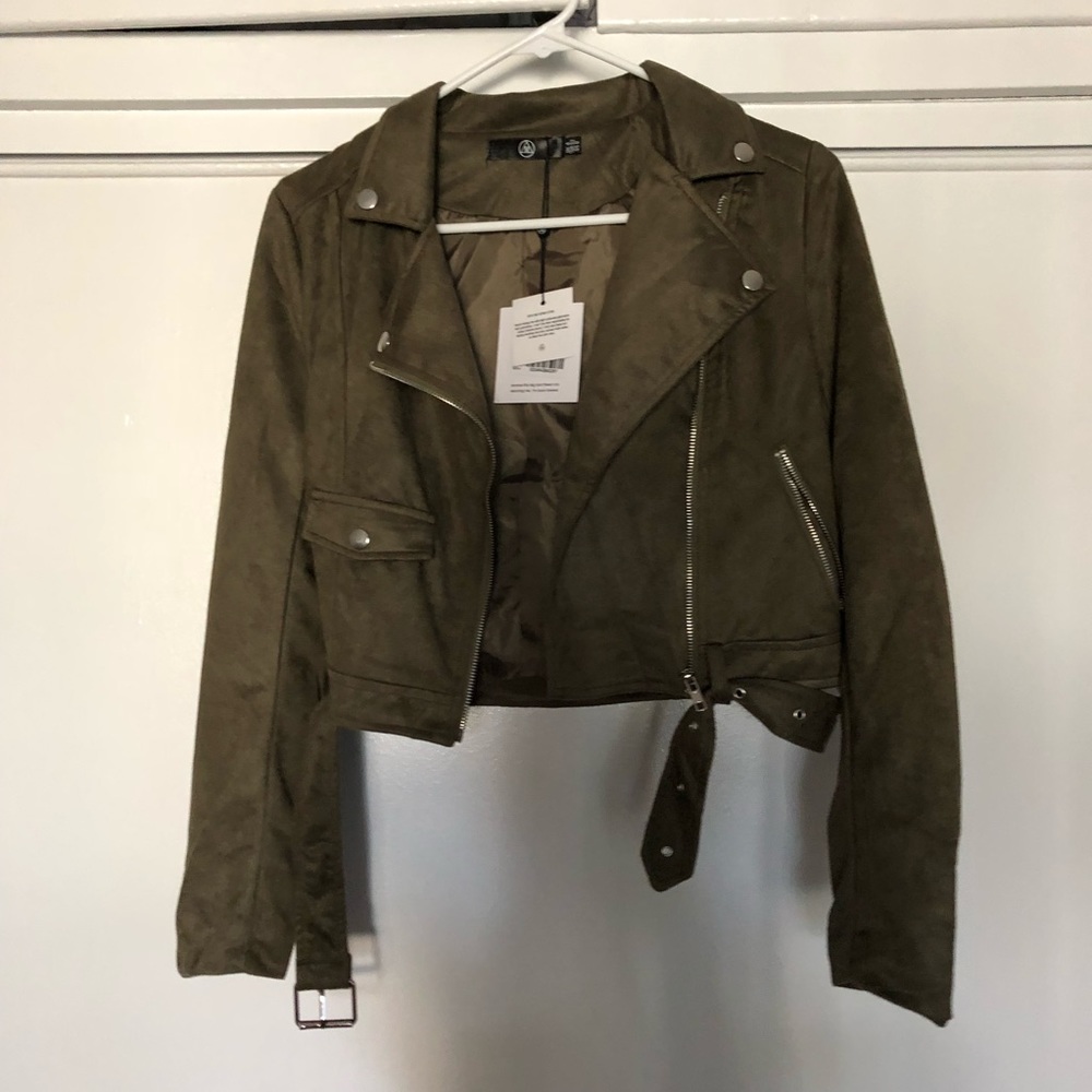 Missguided olive green faux suede jkt